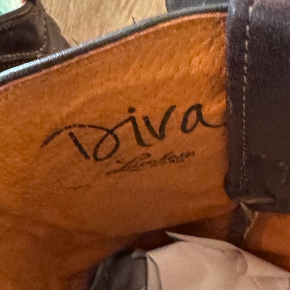 Lucchese Black and Brown Western Boots - Picture 9 of 13